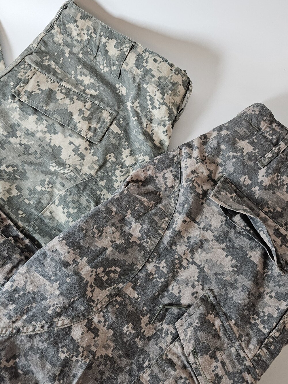 Lot Of 2 Army USGI Camo Cargo Pants Combat Digital Long Uniform Sz Large
